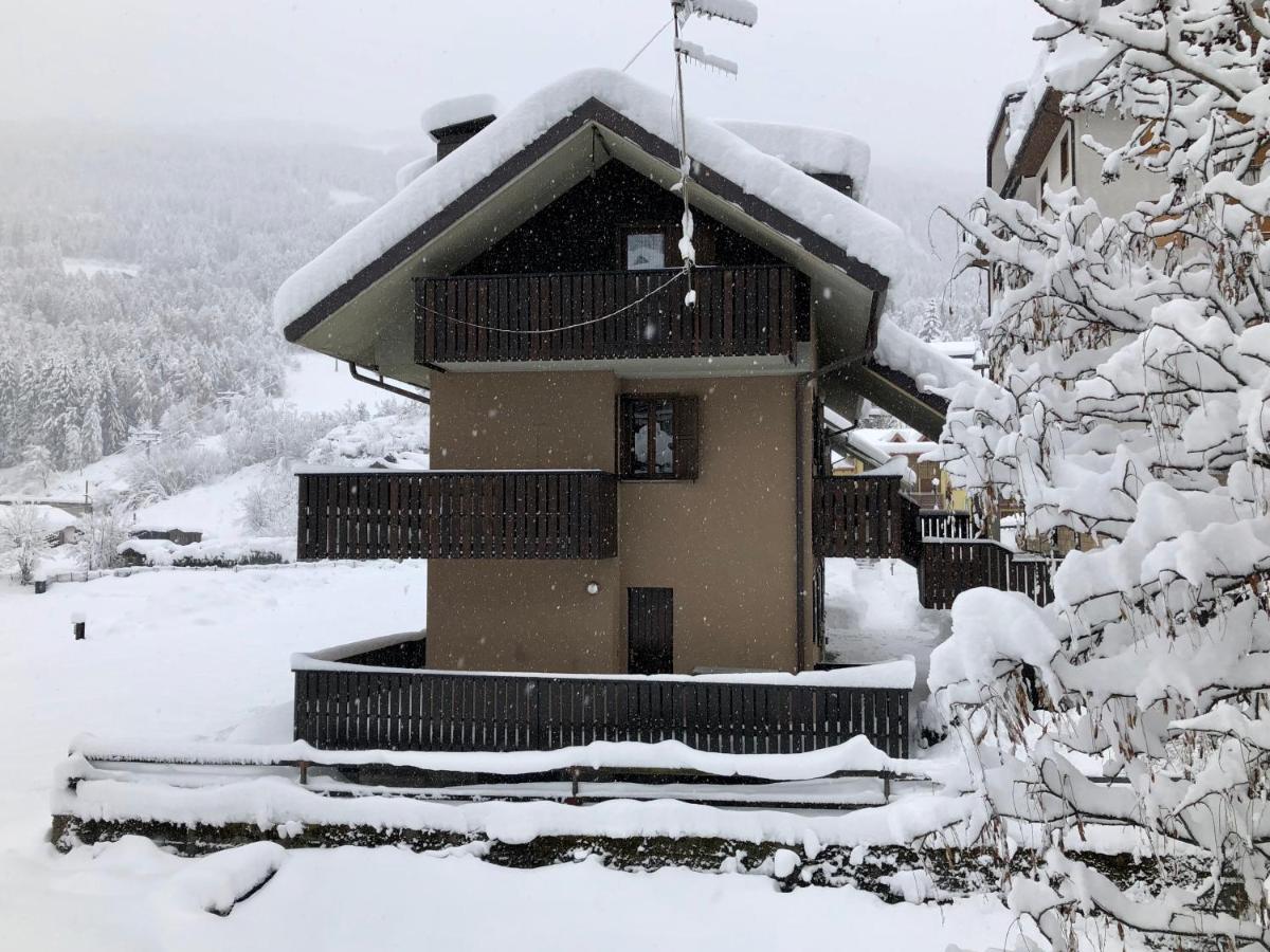 Tabla - Confort Ed Eleganza A 100 Mt Dagli Impianti Aprica Exterior photo
