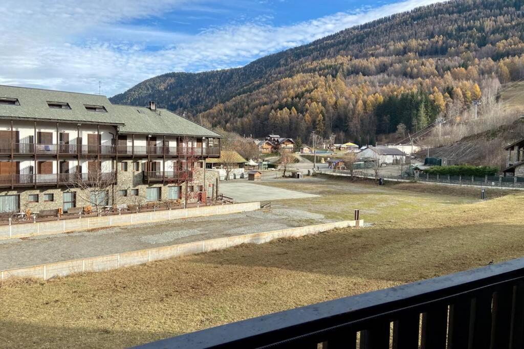 Tabla - Confort Ed Eleganza A 100 Mt Dagli Impianti Aprica Exterior photo